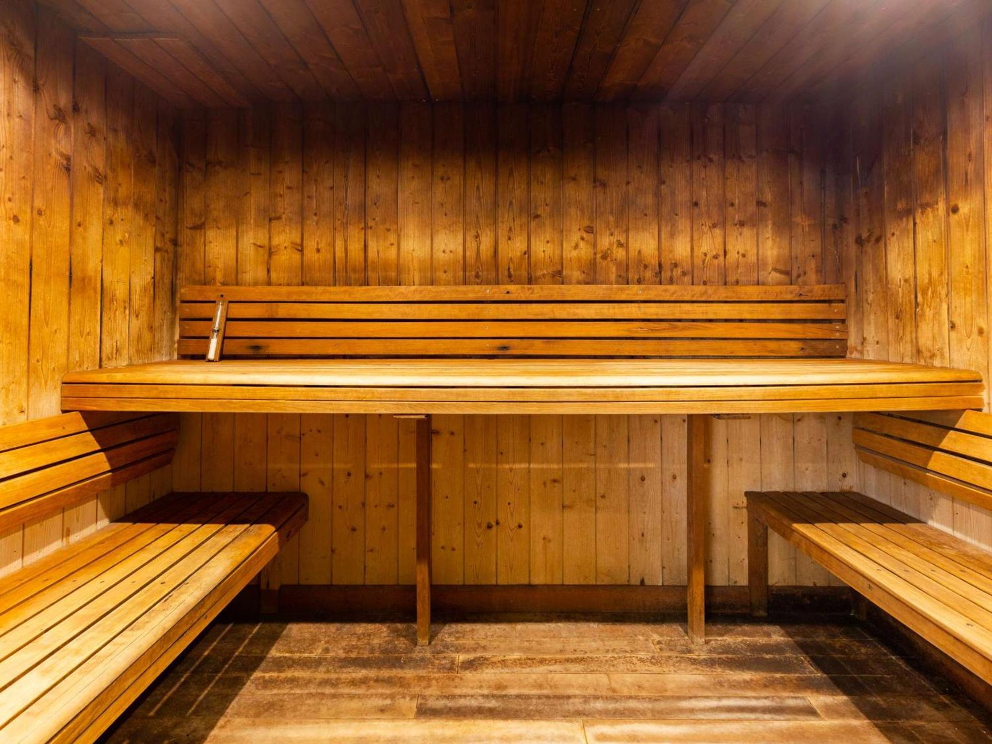 Appartement 10 Pers Avec Piscine, Sauna Et Parking En Centre-Ville De Saint-Lary-Soulan - Fr-1-296-394 Exteriör bild